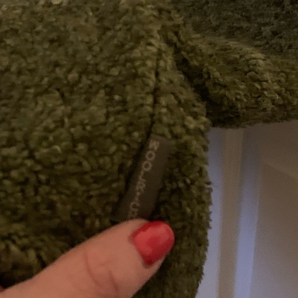 Woolrich Like New Womens Zip Up Vest - Picture 5 of 12